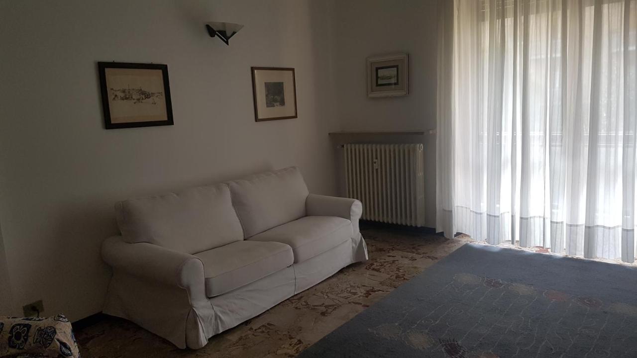 Casa Del Tennis Ivrea Exteriör bild